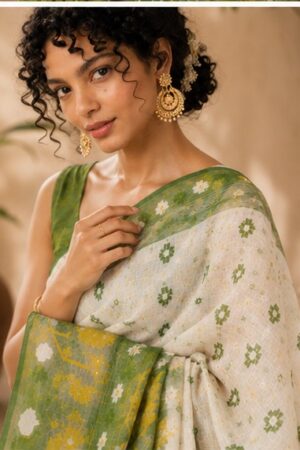 1047 Green n White Flowers Saree